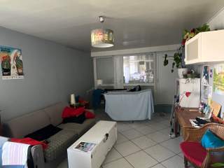Sublet / Immeuble 3 pièces de 80 m², Villeurbanne, Rue du 1 Mars 1943