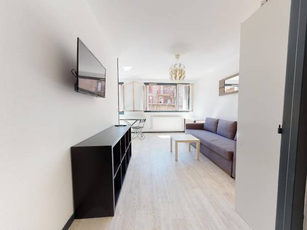 Location / Appartement 1 pièce de 35 m², Saint-Étienne, Avenue de Rochetaillée / Photo 13