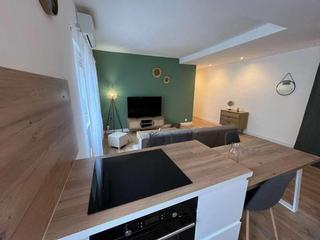 Colocation / Appartement 3 pièces de 60 m², Béziers, Rue Debès