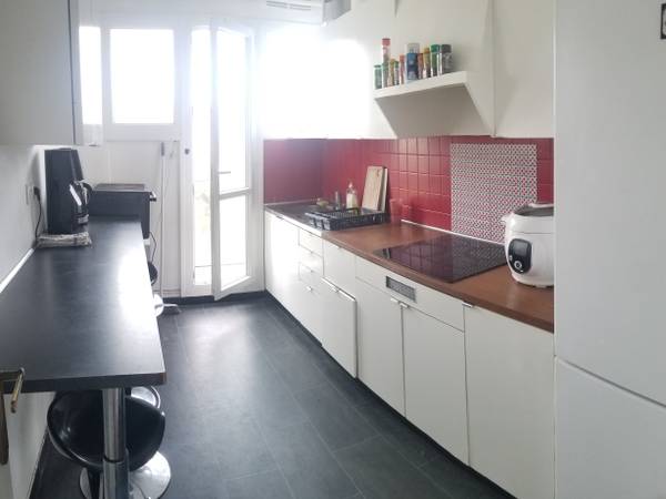 Colocation / Appartement 4 pièces de 74 m², Rennes, Rue du Bourbonnais / Photo 2