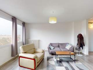 Location / Appartement 4 pièces de 82 m², Lille, Rue Chanzy