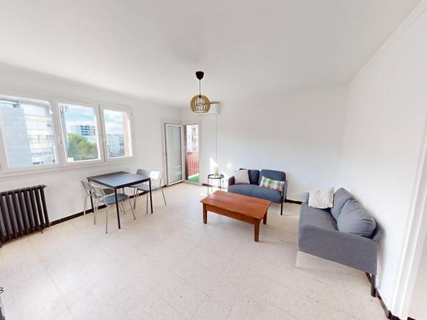 Colocation / Appartement 4 pièces de 76 m², Montpellier, Avenue de Villeneuve-Angoulème / Photo 2