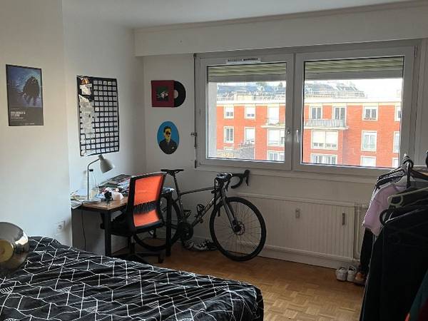 Colocation / Appartement 5 pièces de 120 m², Paris, Rue Olivier de Serres / Photo 3