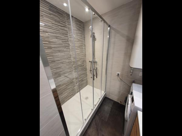 Colocation / Appartement 5 pièces de 65 m², Saint-Martin-d'Hères, Place de la République / Photo 15