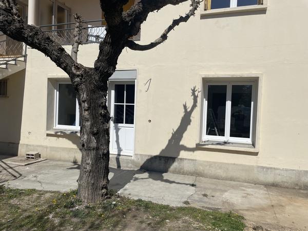 Colocation / Appartement 3 pièces de 65 m², Nîmes, Route d'Alès / Photo 8