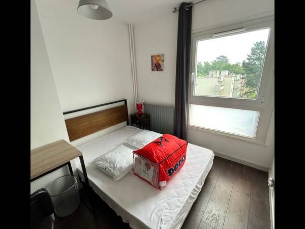 Colocation / Appartement 5 pièces de 80 m², Talence, Rue Odilon Redon / Photo 12