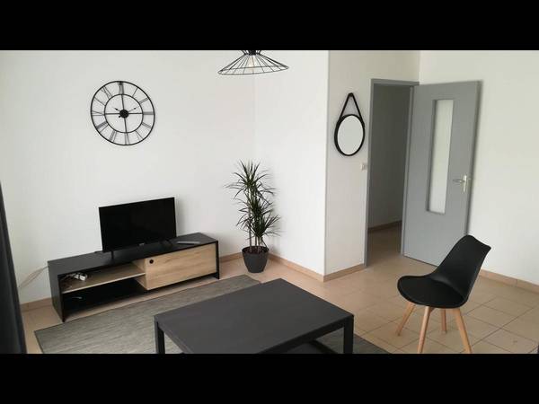 Colocation / Appartement 4 pièces de 67 m², Caen, Rue Docteur Roux / Photo 3