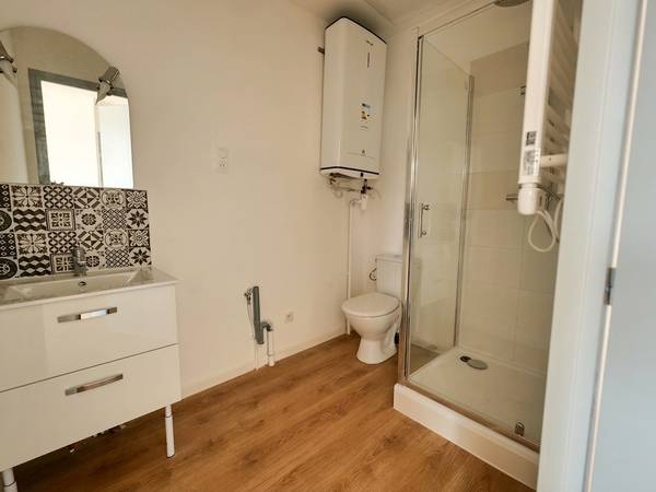 Location / Appartement 2 pièces de 30 m², Roubaix, Rue Daubenton / Photo 5