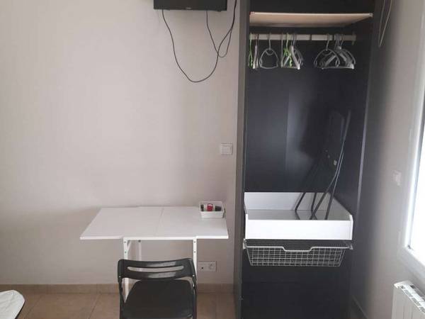 Location / Studio de 15 m², Marseille, Boulevard Louis Mazaudier / Photo 3