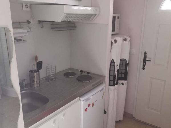 Location / Studio de 15 m², Marseille, Boulevard Louis Mazaudier / Photo 2