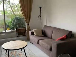 Colocation / Appartement 3 pièces de 50 m², Paris, Rue de la Véga