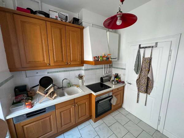 Colocation / Appartement 7 pièces de 100 m², Strasbourg, Boulevard de la Victoire / Photo 2