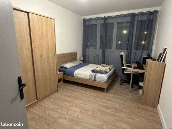 Chambre chez l'habitant / Appartement 1 pièce de 70 m², Neuilly-sur-Marne, Rue du 11 Novembre / Photo 2