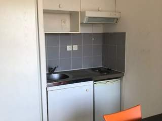 Location / Studio, Toulon