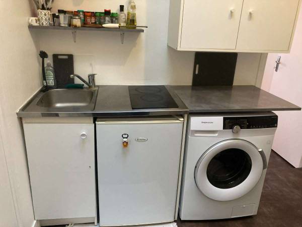 Location / Studio de 21 m², Paris, Boulevard Pereire / Photo 2