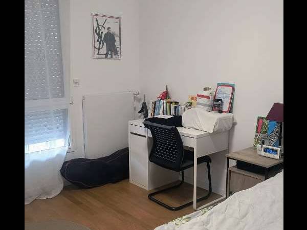Colocation / Appartement 5 pièces de 88 m², Clichy, Rue Mozart / Photo 2