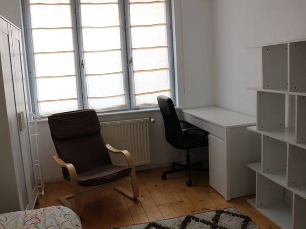 Flatsharing / 5-bedroom house · 155 m², Lille, Rue Vantroyen / Photo 11