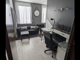 Location / 1 room residence · 24 m², Saint-Étienne, 33 Rue d'Arcole