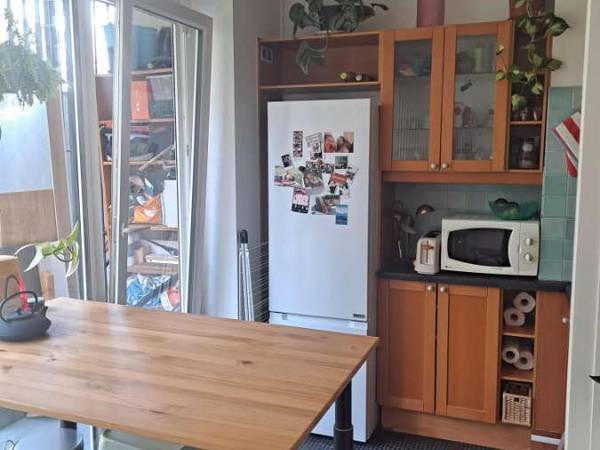 Sous-location / Studio de 27 m², Paris, Rue Clovis Hugues / Photo 7