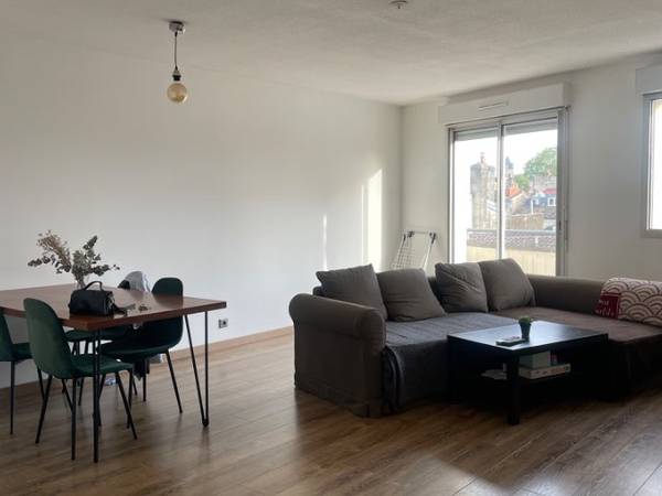 Colocation / Appartement 5 pièces de 100 m², Bordeaux, Rue Turenne / Photo 2