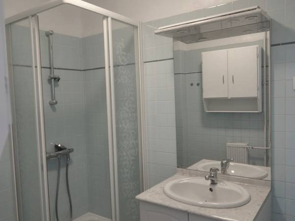 Colocation / Appartement 3 pièces de 66 m², Tours, Rue de la Hallebarde / Photo 3