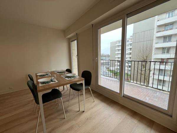 Coliving / Appartement 5 pièces de 88 m², Le Bourget, Avenue Francis de Pressensé / Photo 11