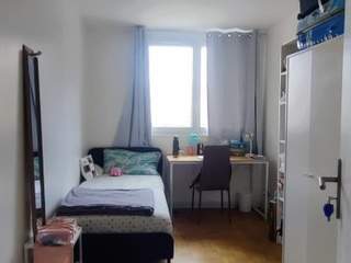 Sublet / 4-bedroom apartment building · 73 m², Antony, Rue Velpeau