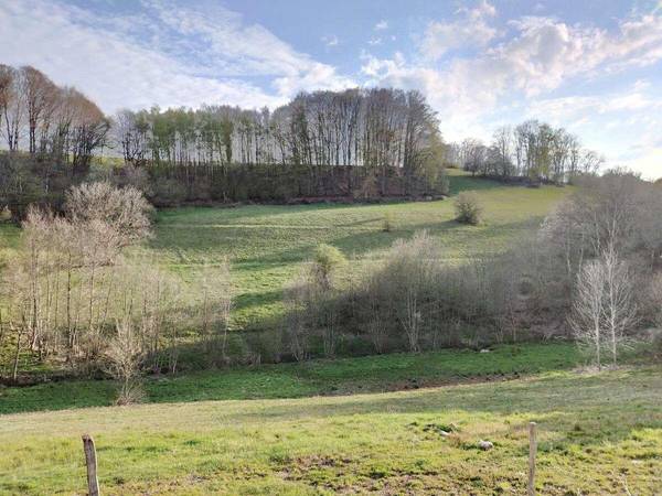Colocation / Maison 8 pièces de 300 m², La Chapelle-aux-Bois, Fieuze / Photo 2
