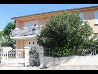 Flatsharing / 5-bedroom villa · 88 m², Nîmes, Impasse des Caravelles