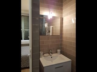 Homestay / 3-bedroom flat · 80 m², Nice, Rue de Suisse