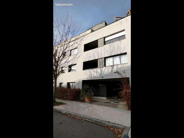 Colocation / Appartement 5 pièces de 85 m², Rennes, Rue Charles de Kergariou / Photo 4