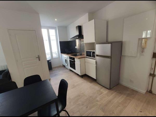 Colocation / Appartement 3 pièces de 46 m², Nice, Rue Vernier / Photo 2