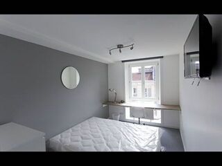Flatsharing / 6-bedroom flat · 110 m², Nancy, Rue Gustave Simon