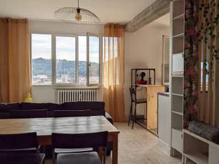 Colocation / 4 rooms apartment · 68 m², Saint-Étienne, Rue Hippolyte Royet