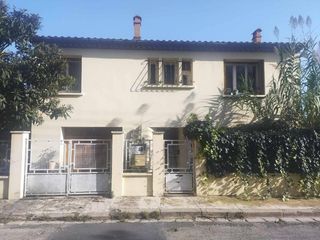 Sublet / 8-bedroom house · 140 m², Montpellier, Rue de Braine