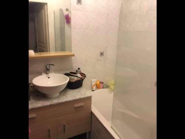 Colocation / Appartement 4 pièces de 80 m², Saint-Martin-d'Hères, Rue Martin Luther King / Photo 4