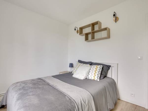 Sous-location / Appartement 4 pièces de 88 m², Asnières-sur-Seine, Rue Neuve des Mourinoux / Photo 2
