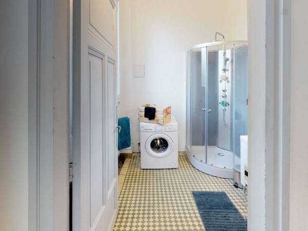 Colocation / Appartement 4 pièces de 87 m², Montpellier, Rue du Carré du Roi / Photo 2