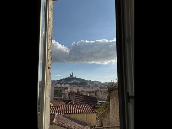 Sous-location / Appartement 1 pièce de 28 m², Marseille, Montée des Accoules / Photo 3