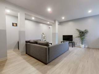 Colocation / Appartement 8 pièces de 200 m², Montréal