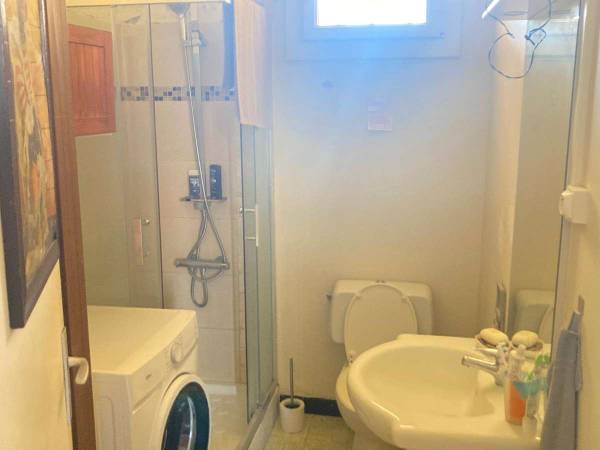 Colocation / Maison 6 pièces de 120 m², Marseille, Avenue des Colonnes / Photo 4