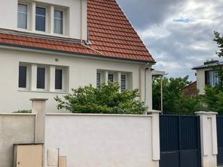 Colocation / 6 rooms house · 110 m², Dijon, Rue des Planchettes