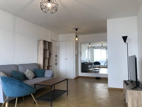 Colocation / Appartement 5 pièces de 110 m², Metz, Rue du Béarn / Photo 2