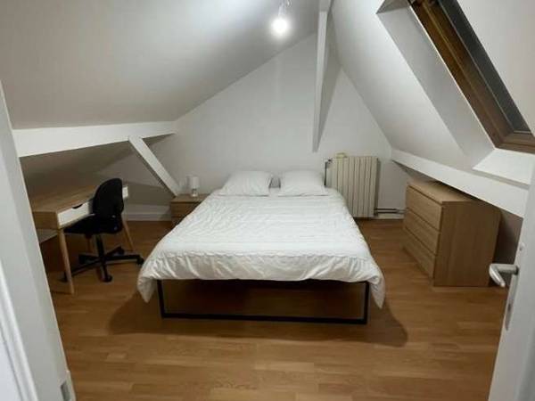 Colocation / Maison 7 pièces de 120 m², Villejuif, Impasse Octave Mirbeau / Photo 5