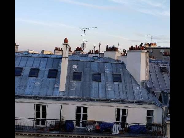 Location / Studio de 11 m², Paris, Rue des Petites Écuries / Photo 11