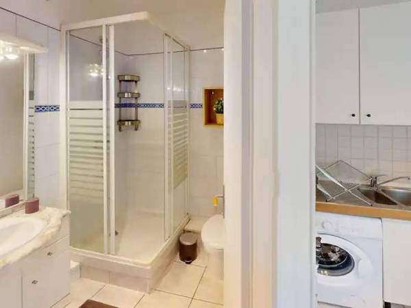 Location / Appartement 2 pièces de 29 m², Bordeaux, Rue du Jardin Public / Photo 9