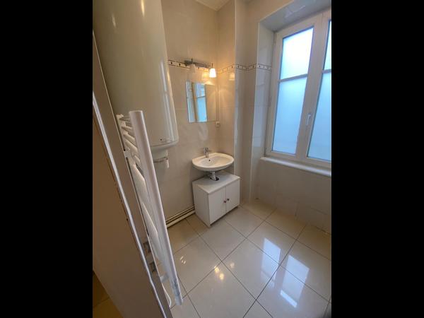 Colocation / Appartement 3 pièces de 58 m², Strasbourg, Rue de Wasselonne / Photo 4