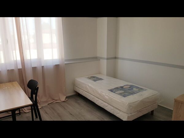 Flatsharing / 4-bedroom flat · 75 m², Bron, Rue Édouard Branly / Photo 2