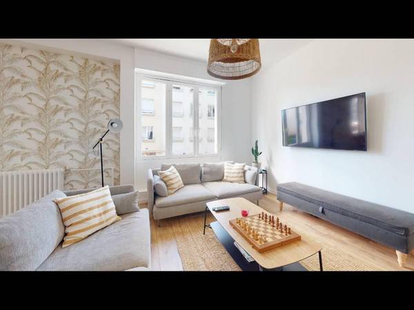 Coliving / Maison 10 pièces de 175 m², Rennes, Rue Marie de France / Photo 2