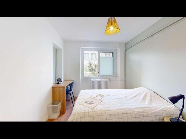 Coliving / Maison 10 pièces de 175 m², Rennes, Rue Marie de France / Photo 19